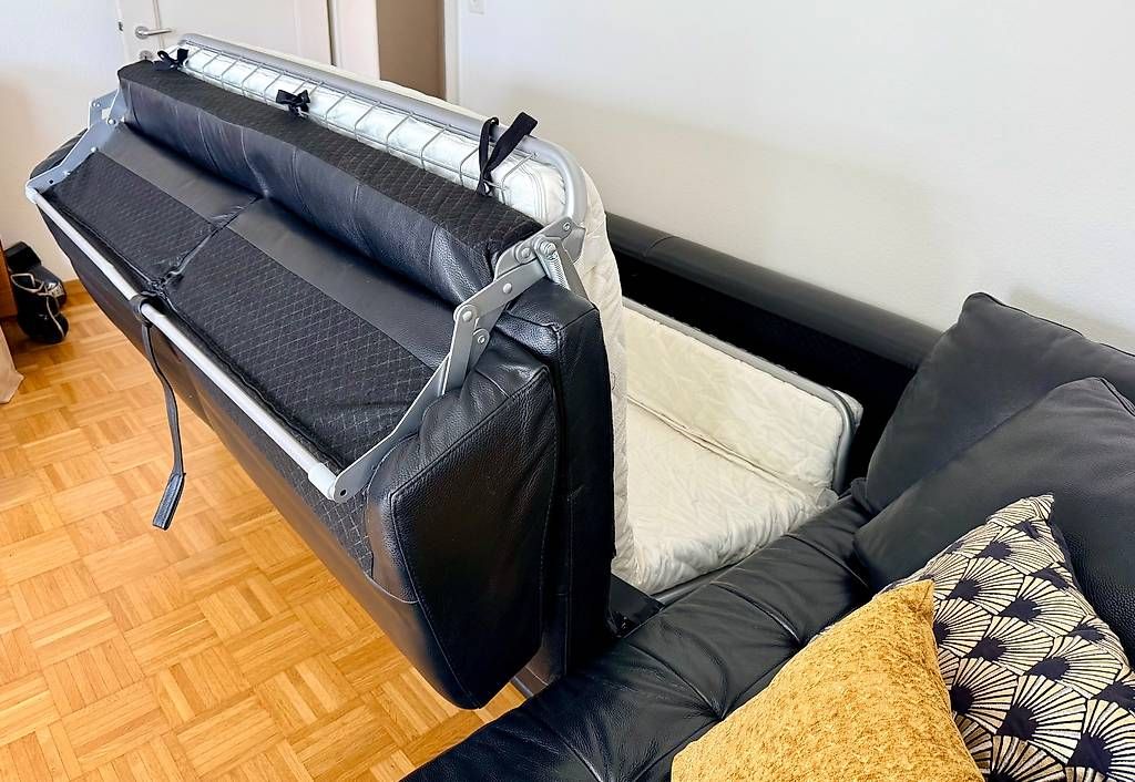 Sofas: Ecklederouch "Cuir Center"  Echtleder, mit Bettfunktion – Gebraucht aus Kilchberg ZH von yoa_7ndh 4