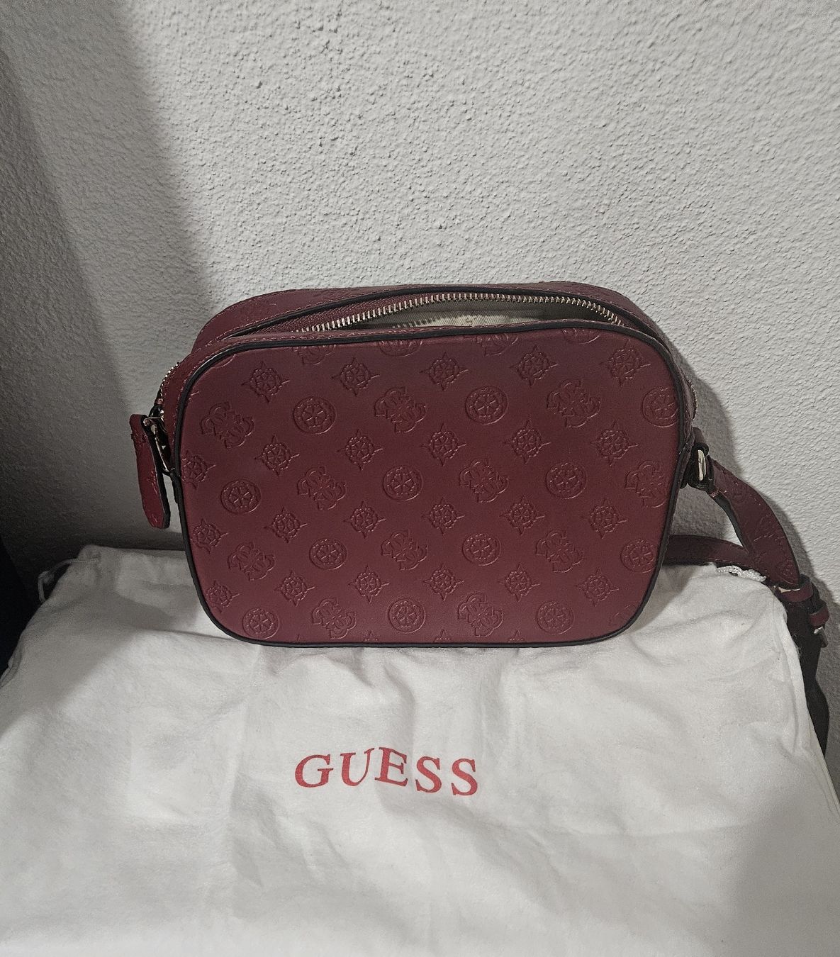 Guess Borse da donna: Guess Tasche – Usato da Mellingen venduto da Tani47 2