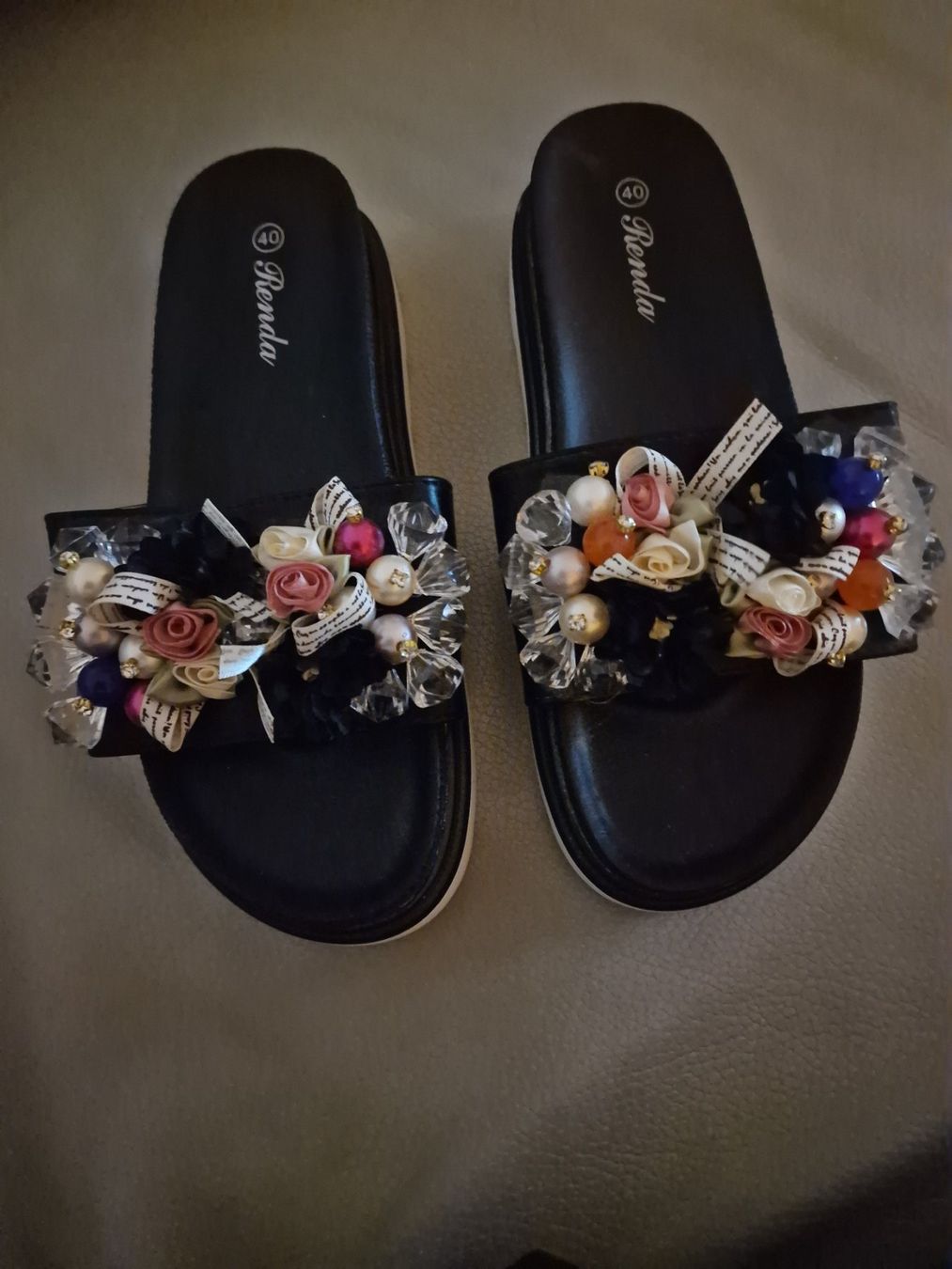 Damenschuhe: Schlüpfschuh wunderschön 40 – Neu (gemäss Beschreibung) aus Ottenbach von Claurin