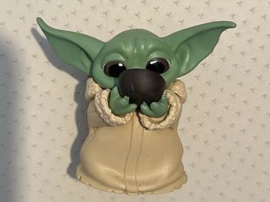 Star Wars Figuren: Figurine Bébé Yoda The Child – Gebraucht aus Martigny von jereq