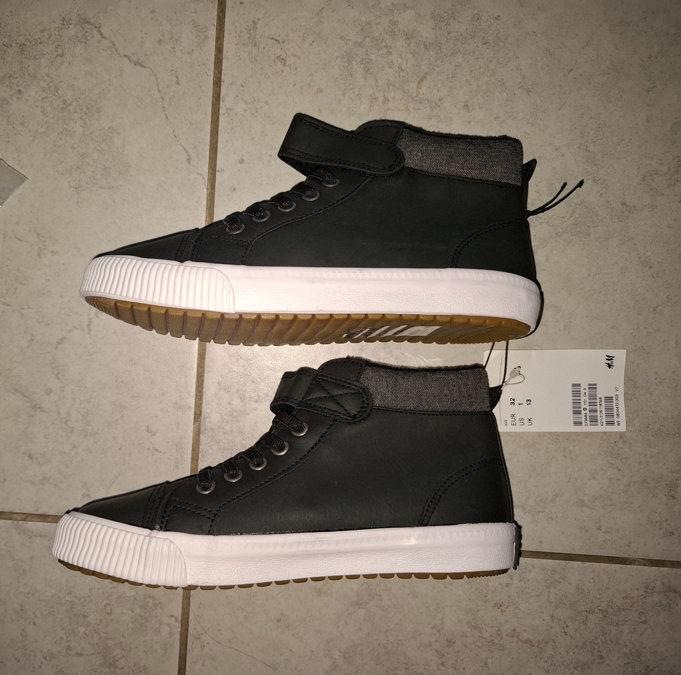 H&M Scarpe per ragazzi: Sneaker mit Warmen Innenfutter gr.32 – Nuovo e nell'imballaggio originale da Oberurnen venduto da rotty80 2
