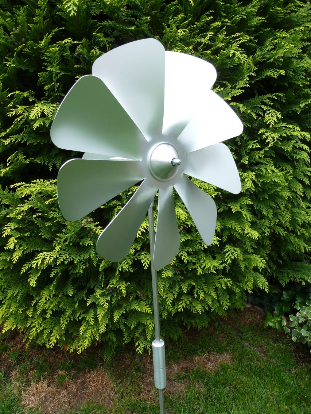 Alle Dekorationen: Windrad aus Aluminium Ø 34 cm – Neu und originalverpackt aus Steffisburg von Joya-01 1