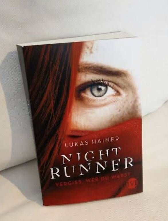 Livres: Night Runner  Lukas Hainer – Neuf avec emballage d'origine à Ebikon par nao_vv6d