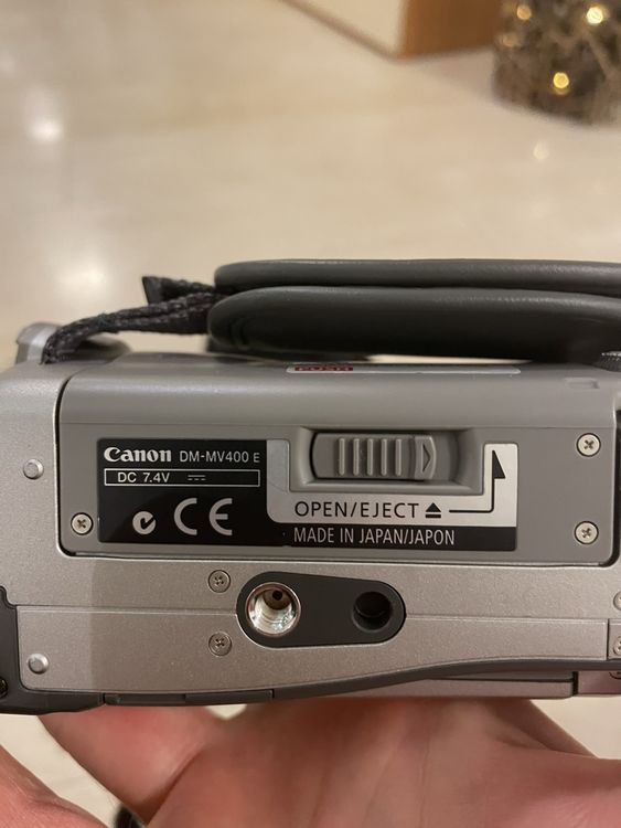 Caméscope Canon MV400 MiniDV – Compact Avec Zoom 200x Et écran LCD