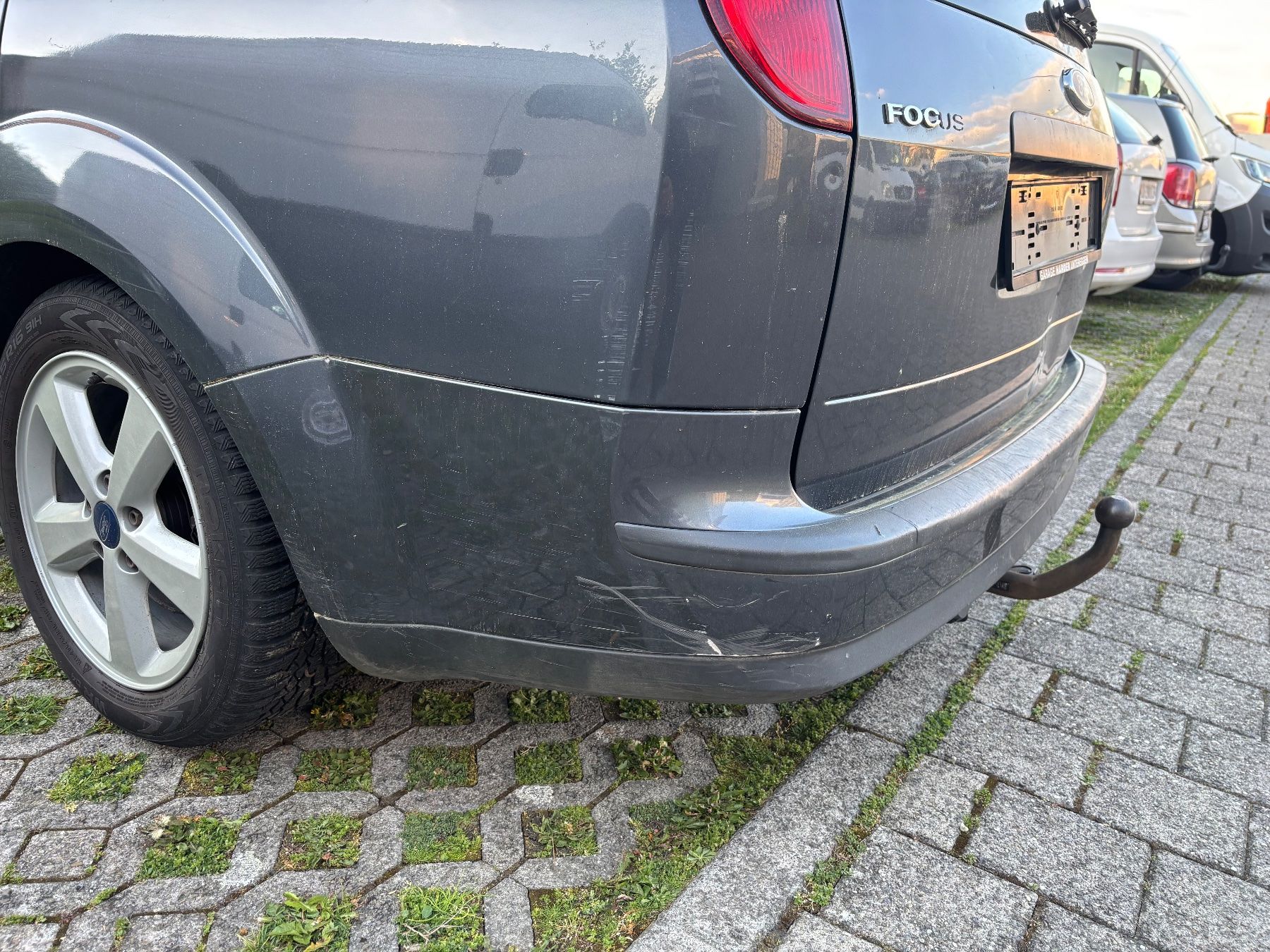 Ford Automobili: For Focus Mk2,  2.0 16V – Usato da Emmenbrücke venduto da car08 3
