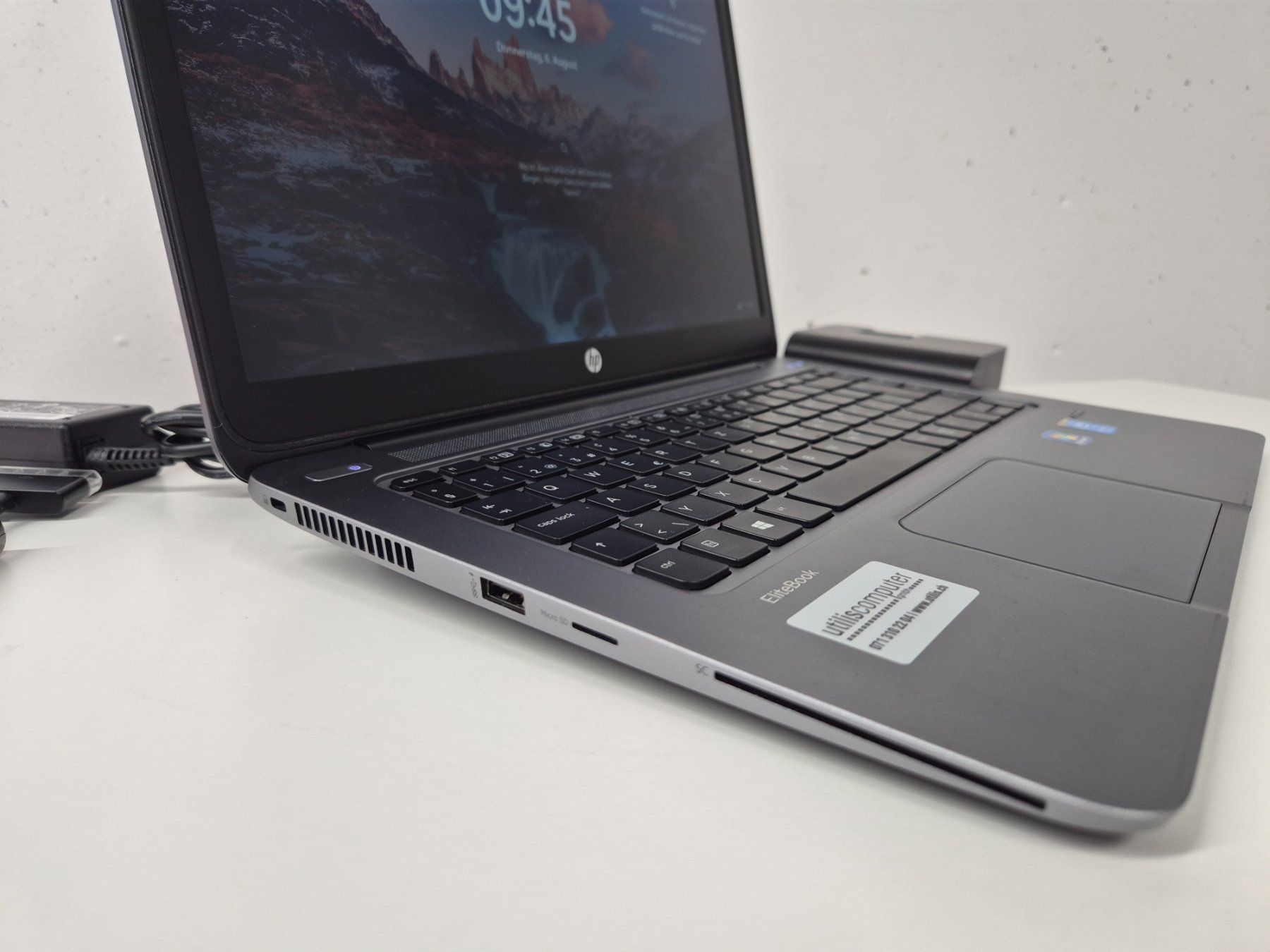 Hewlett Packard Notebooks: HP Elitebook Folio 1040 G2 + Docking + Adapter – Gebraucht aus Sitterdorf von Lenggi7 1