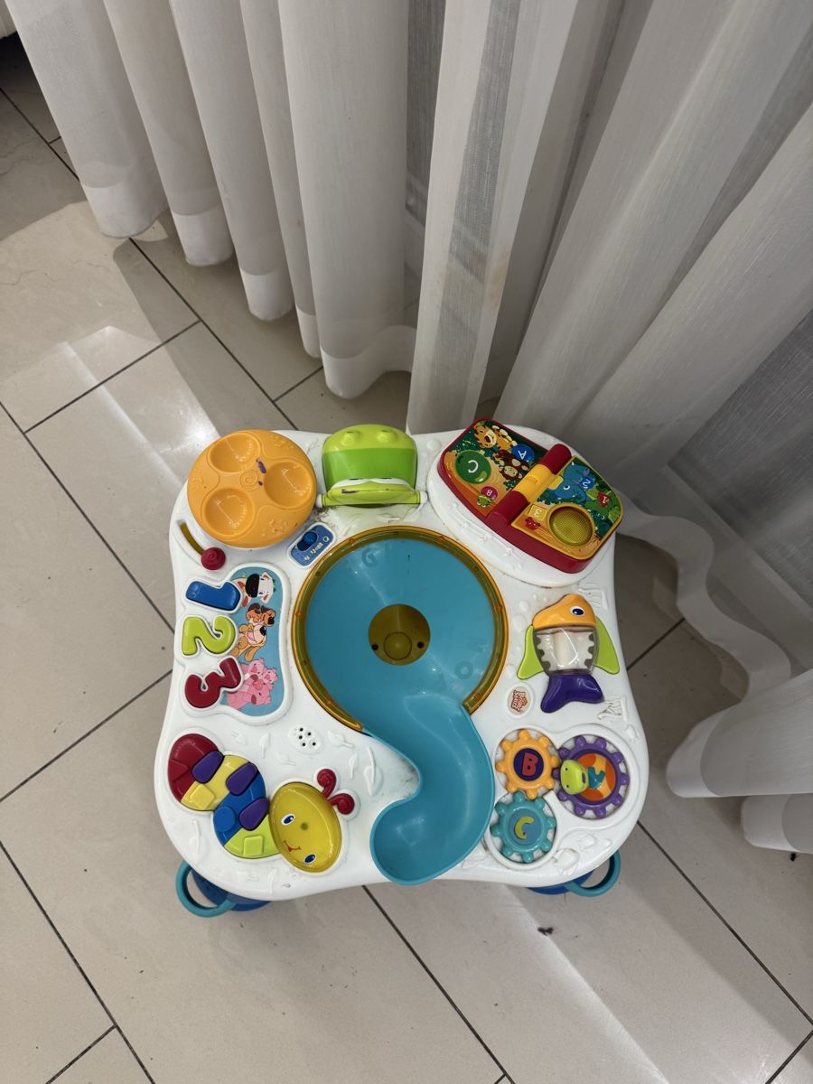 Jouets: Activity Table for children, musical, good condition – D'occasion à Wohlen AG par bongo8nunu 2