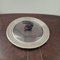 Gebrauchter Glasdeckel in verschiedenen Größen mit Dampfvent