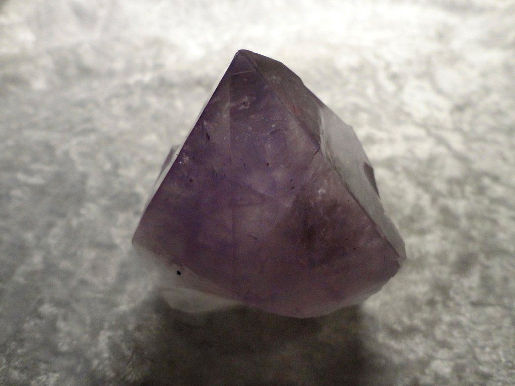 Pietre preziose: Amethyst Spitze mit Stehfläche   roh – Nuovo (secondo la descrizione) da Biberist venduto da Steine