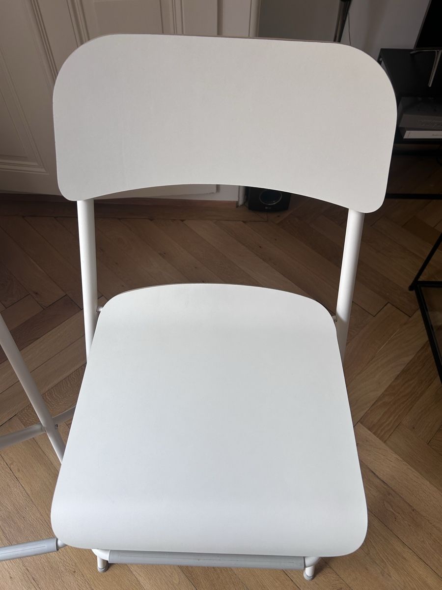 Ikea Sgabelli: 2 tabourets de bar IKEA – Usato da Genève venduto da Sarahchge 2