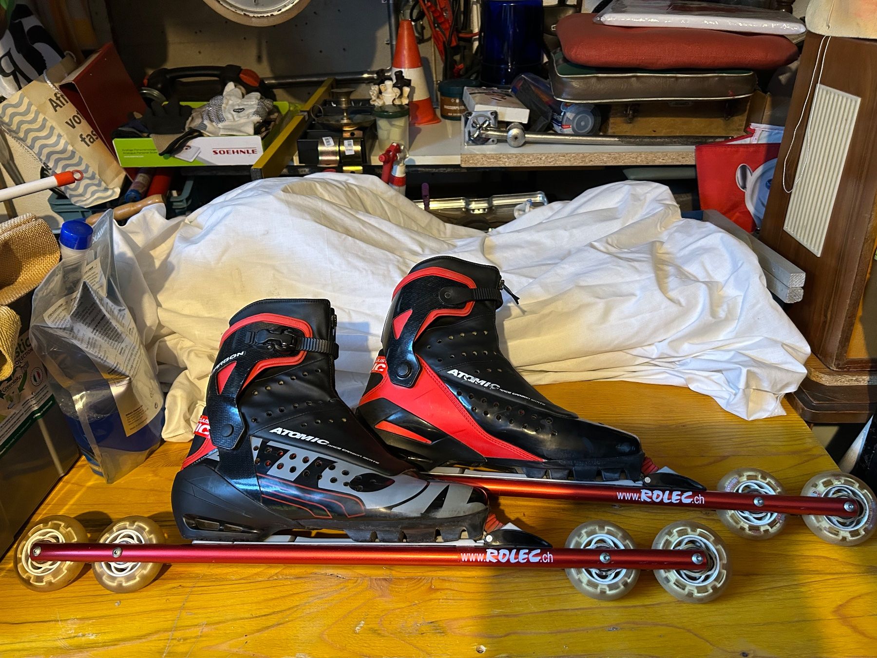 Pattini in linea & Pattini a rotelle: Atomic Roller Scate / Rollschuhe / Inlineskates – Usato da Langwiesen venduto da rhytromp 1