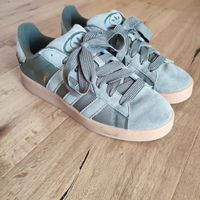 Adidas Campus Turnschuhe Grösse 43 olivgrün neuwertig