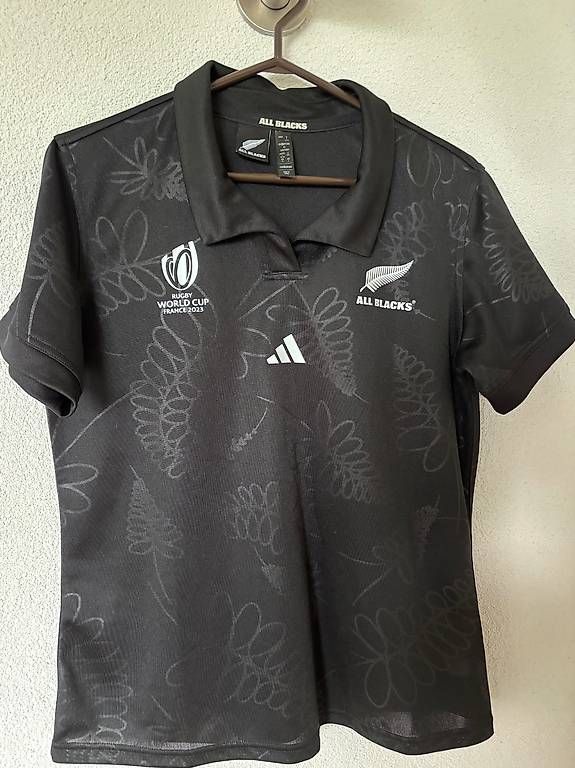 Polo-Shirts: All Blacks Adidas Poloshirt – Neu und originalverpackt aus Uzwil von Wasserburg01