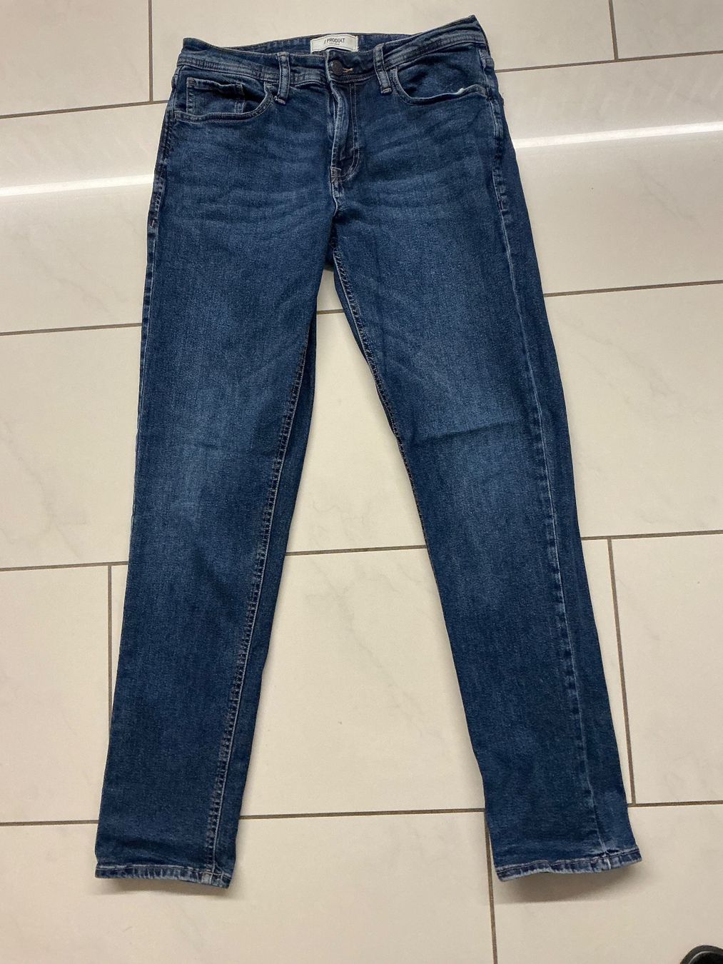 Jeans: Gebrauchte Jeans Produkt Gr.31/34 – Usato da Biel-Benken BL venduto da Sahra1