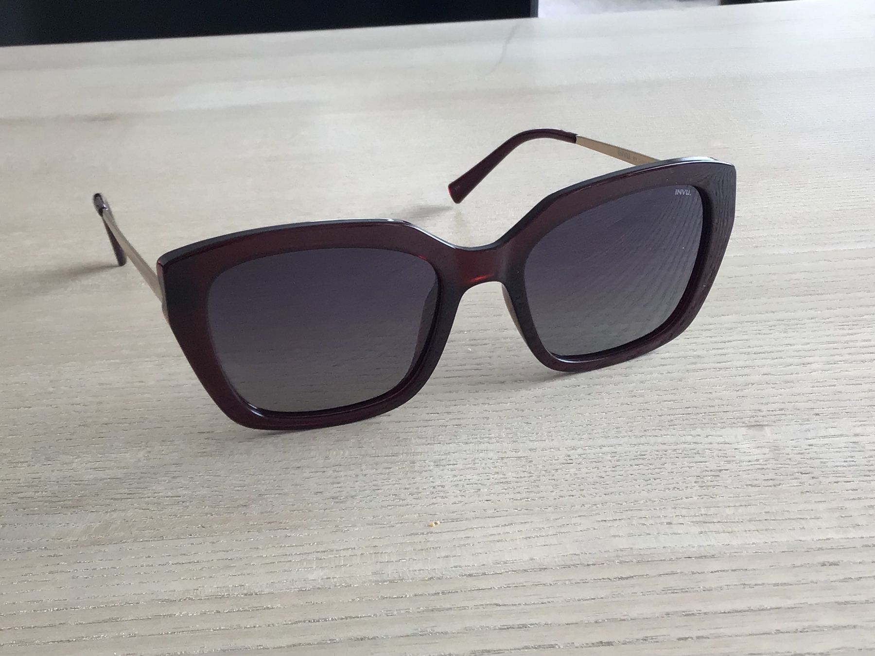 Occhiali & Lenti: INVU Sonnenbrille – Nuovo (secondo la descrizione) da Aeschi SO venduto da elma06