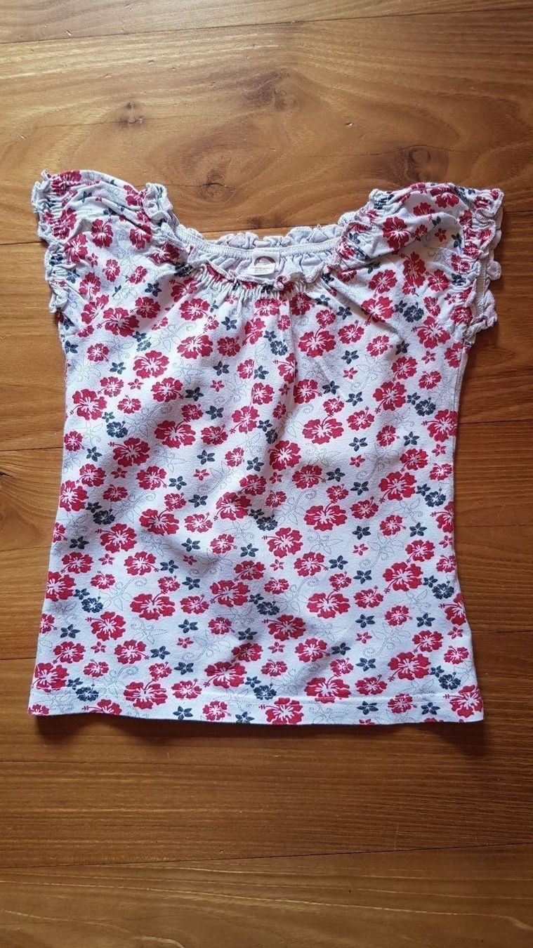 Lotti & Set di vestiti: Kleiderpacket Gr. 104 Mädchen 5teilig – Usato da St. Pantaleon venduto da whity75 5