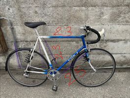 Vélo de course Cilo bleu blanc utilisé
