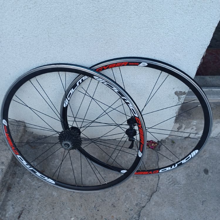 Pneumatici Per Bici Da Strada 700x35C (37-622) - Set Da 2 - Pieghevoli In Nylon E Gomma - Adatti Per City Bike E Ibride - 4