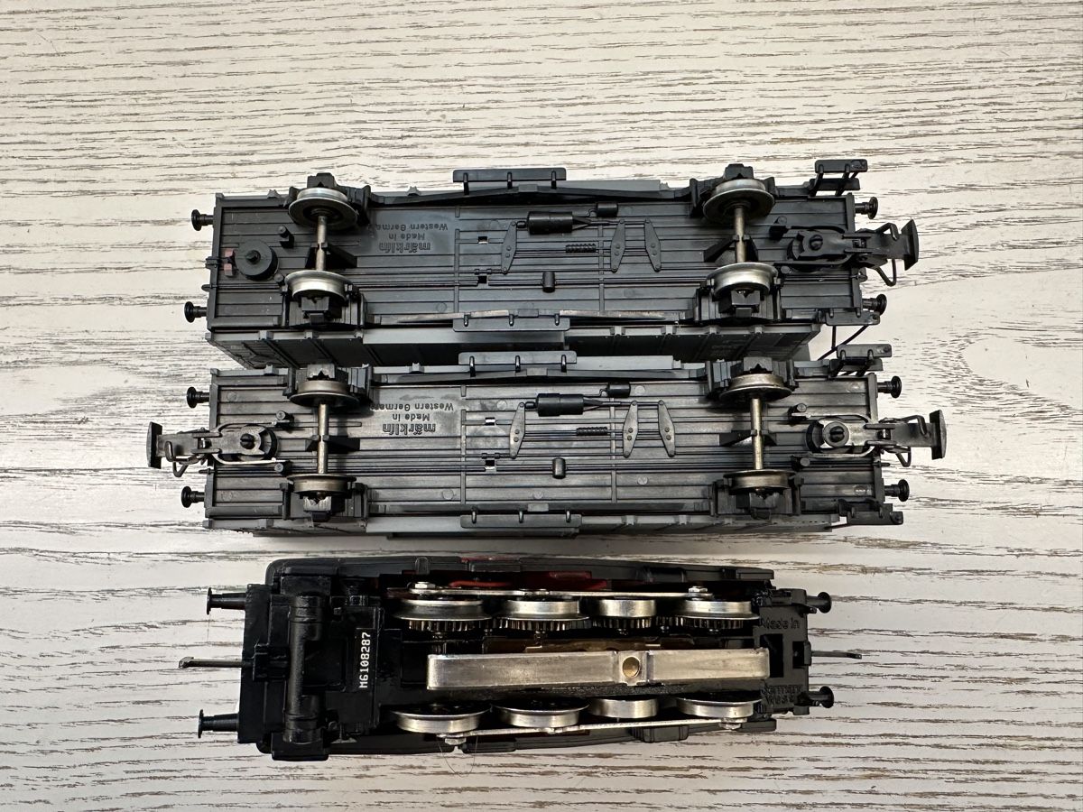 Märklin Modellini di ferrovie: Märklin 29215 SBB Ee 3/3 digital Güterzug – Usato da Lupsingen venduto da New-Haven 5