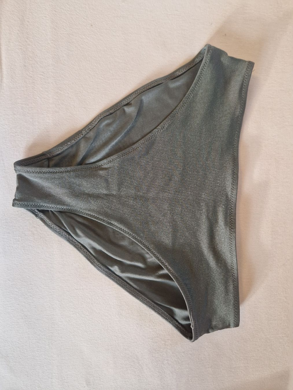 H&M Badekleider & Bikinis: maillot de bain – Gebraucht aus Chigny von lor_fs8h 1