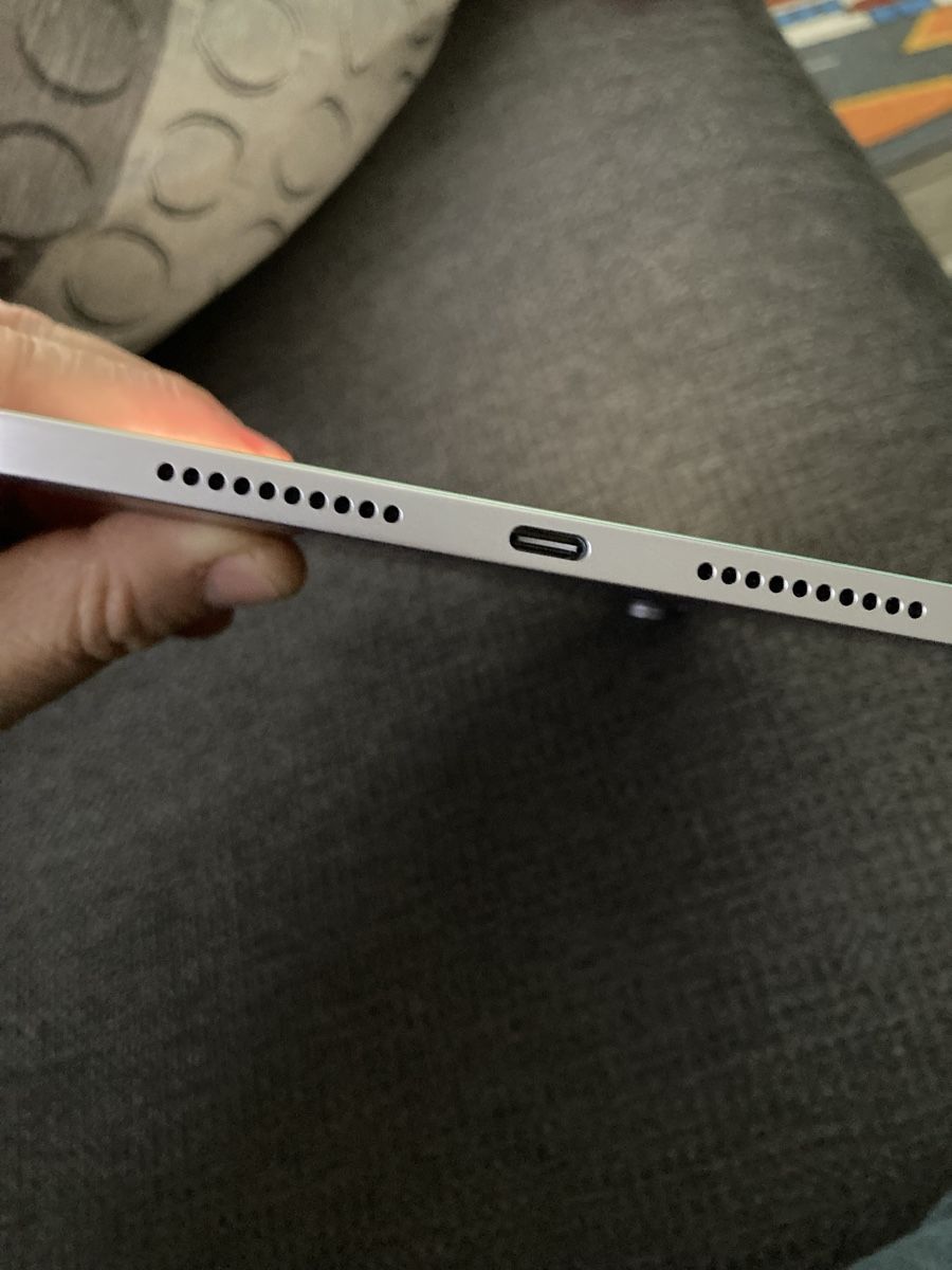 Apple Tablet PC: Ipad Mini 17Pro – Usato da Schaan venduto da meh_zd8z 3