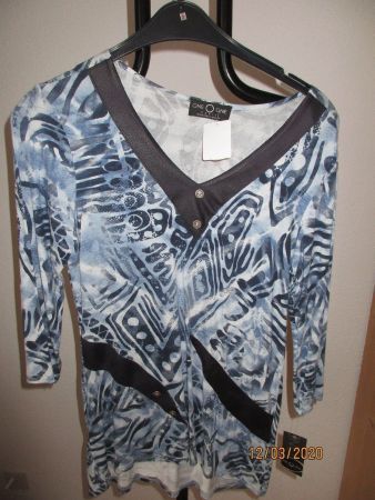 ONE ONE Shirt sehr edel und speziell 38