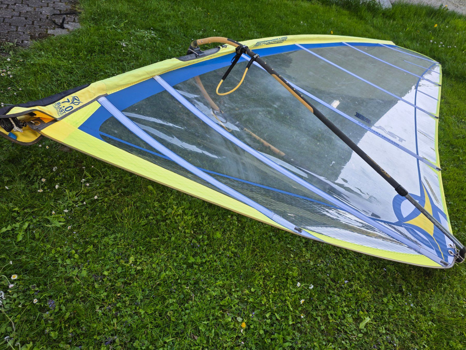 Surf: Windsurf-Komplettrigg Arrows Blast 7,0 – D'occasion à Buchs SG par swisssurfer007 1