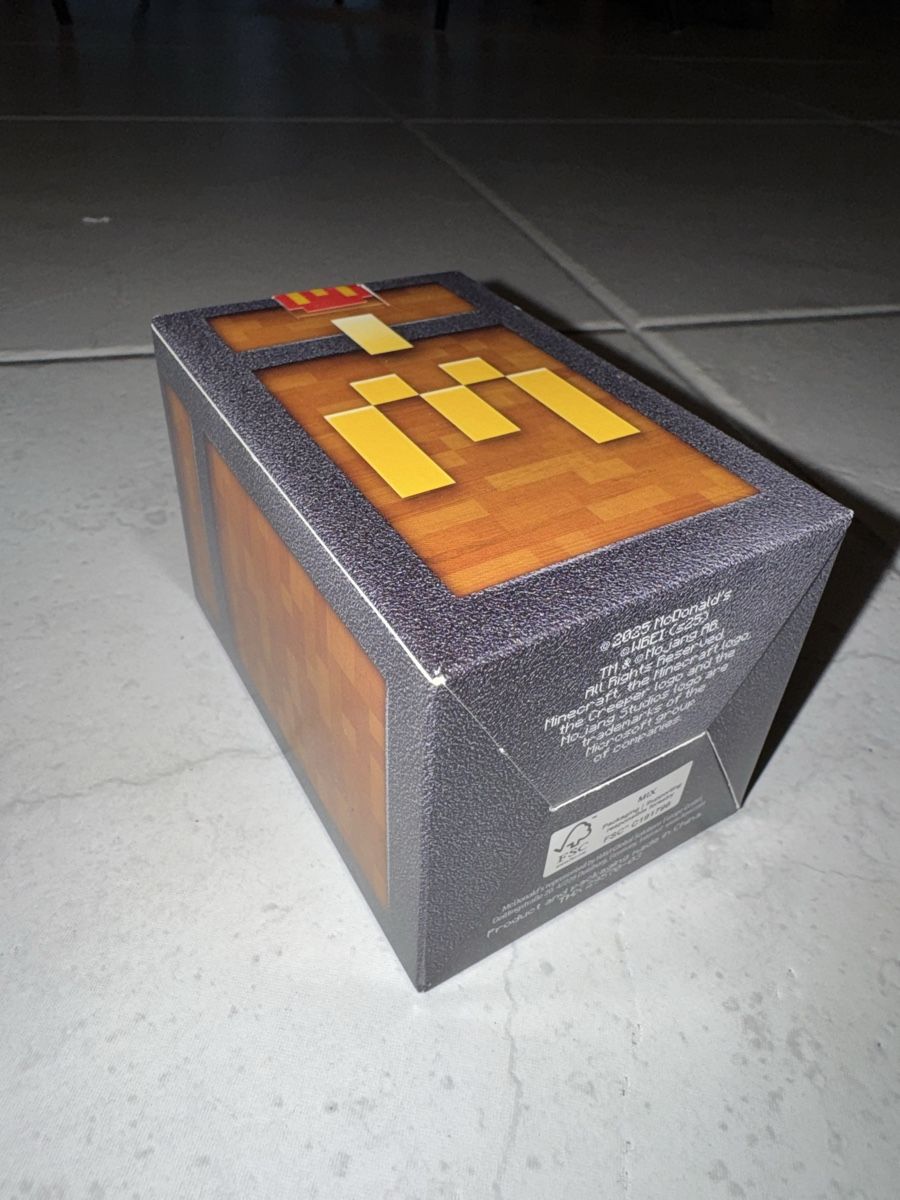 Mc Donald's Statuette: Minecraft McDonald’s Grimace Egg – Nuovo e nell'imballaggio originale da Gossau ZH venduto da Shaolin 1