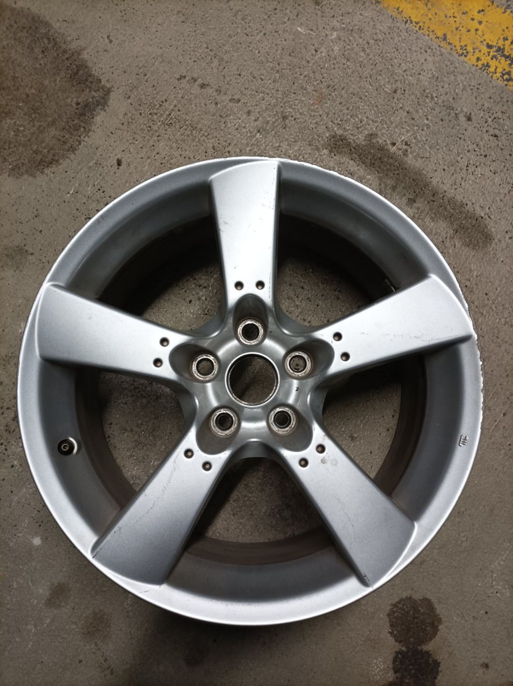 Mazda Felgen: Mazda Felgen RX8 – Gebraucht aus Horgen von panLeon