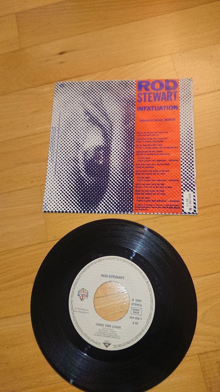 Dischi in vinile: Rod Stewart - Infatuation - Single 1984 – Usato da Egg b. Zürich venduto da orwell1984 1