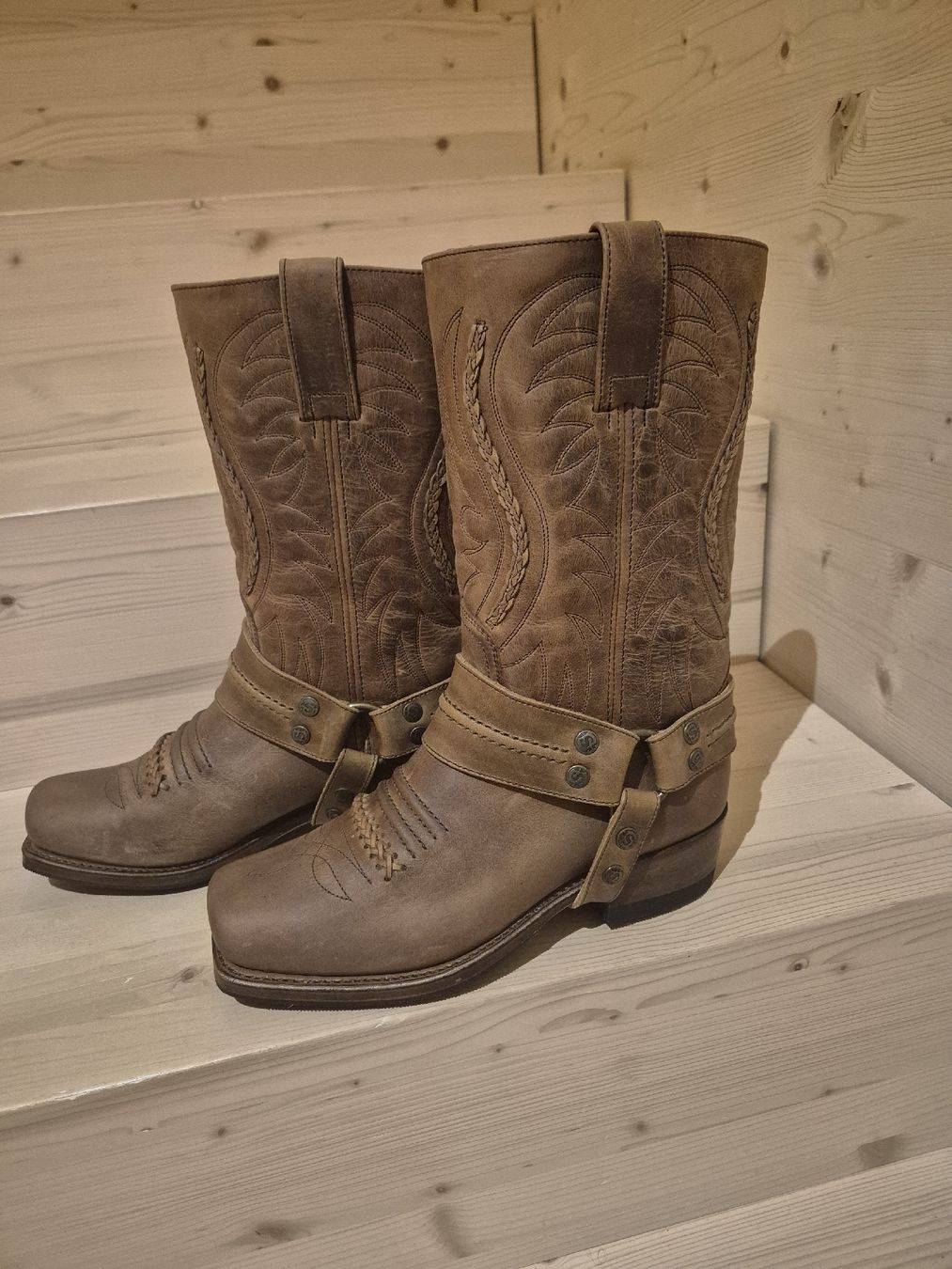 Sendra Chaussures femmes: Bikerboots Sendra – Neuf (Voir description) à Schaanwald par Gismo034