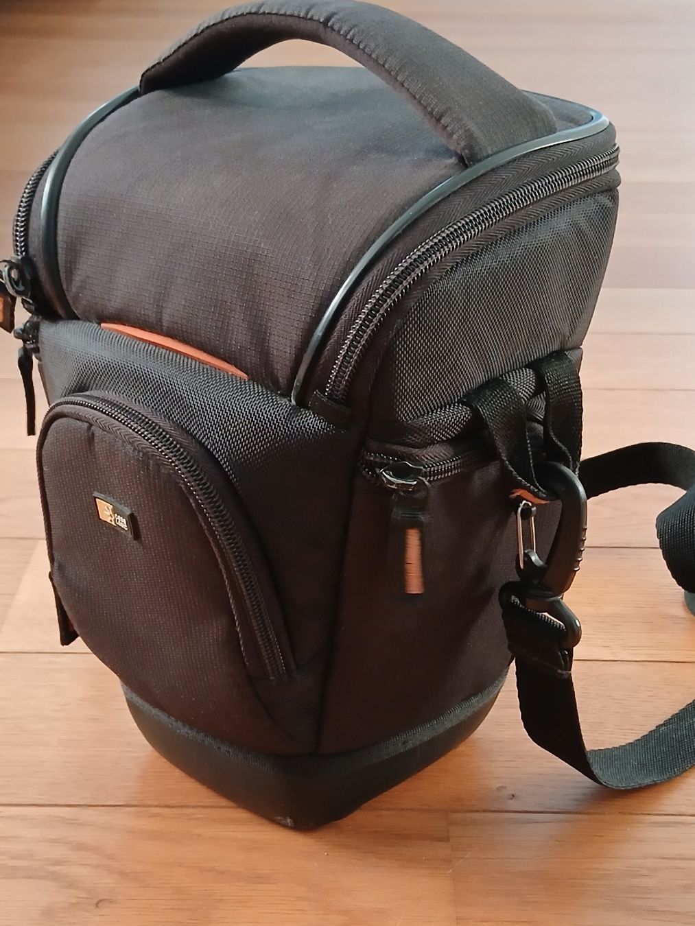 Borse: Camera Bag Case Logic SLR Suspension System black used – Usato da Mellingen venduto da PieZ