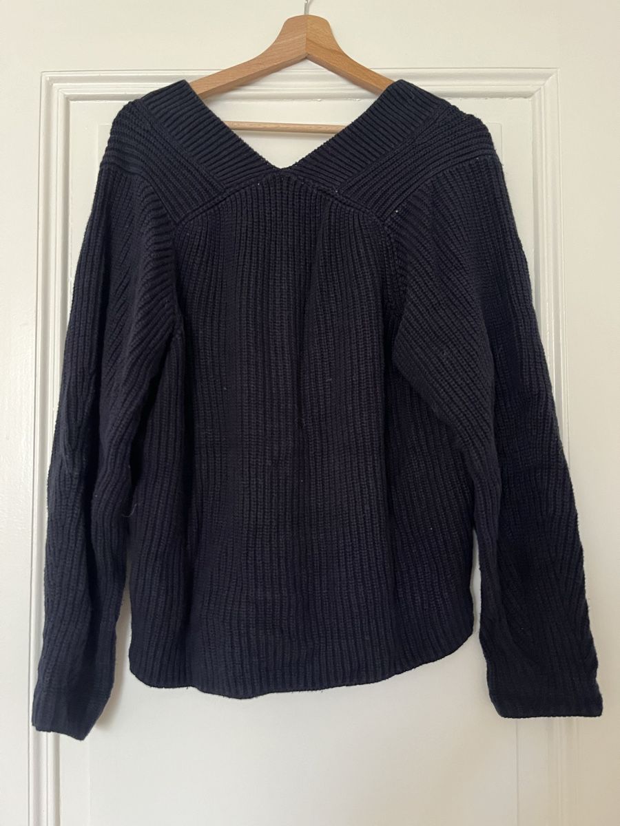 H&M Maglioni & Felpe: Navy Strickpullover – Usato da Basel venduto da cat_25m7 1