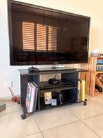 Fernsehmöbel auf Rollen, Holz schwarz