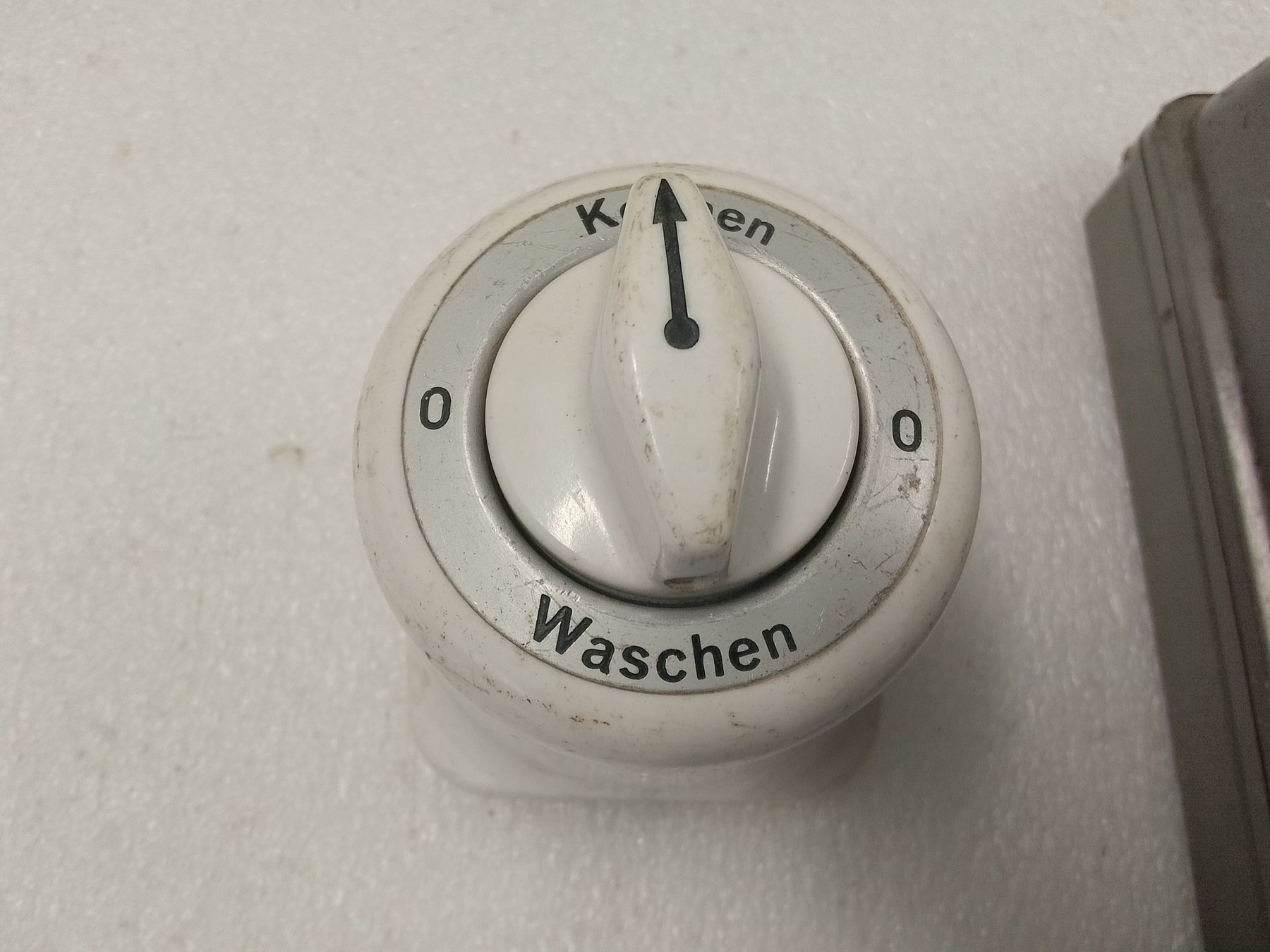 Spine: Elektro Konvolut Schalter Stecker Drehschalter – Difettoso da Trubschachen venduto da Caddy8 5