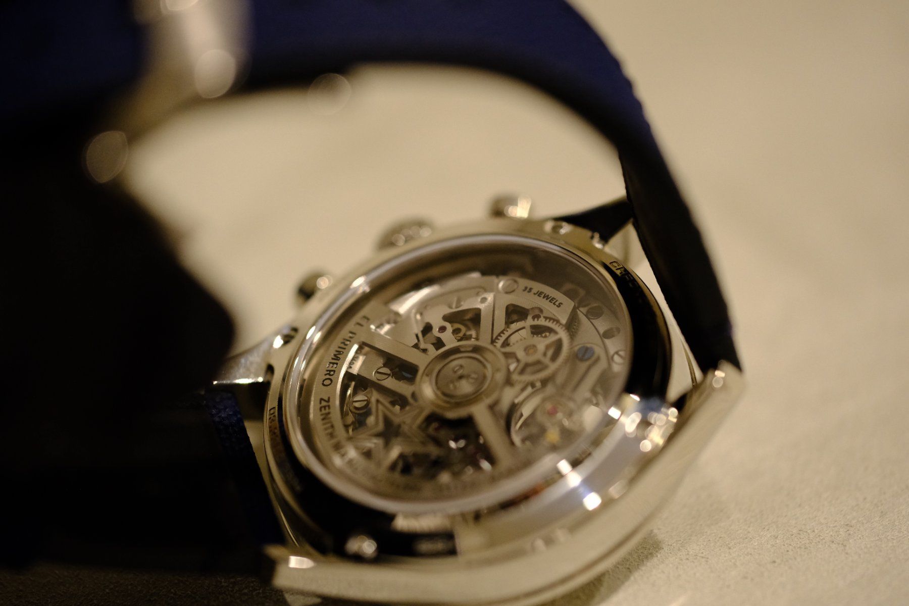 Zenith Montres: Zenith Chronomaster – Neuf avec emballage d'origine à Zermatt par Schindler_Zermatt 3