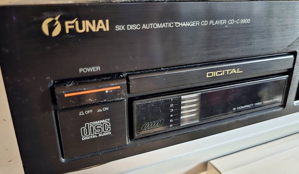 Audio- & Mediensysteme: FUNAI 6 CD Wechsler – Gebraucht aus Lyss von mar_s6lh