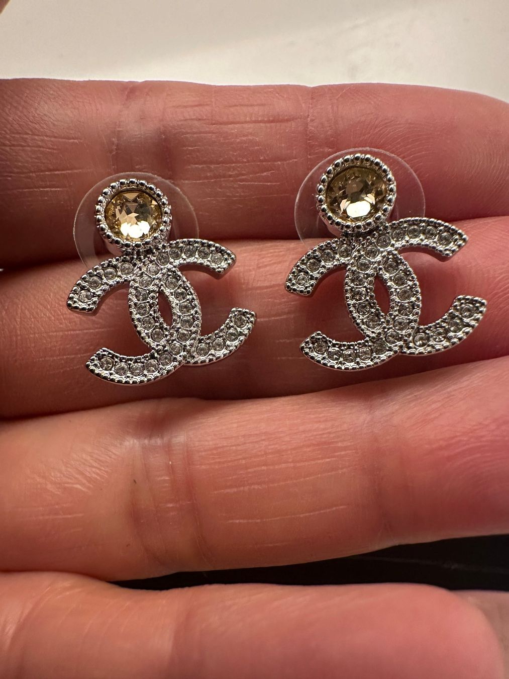 Orecchini pendenti & Orecchini a lobo: Chanel Strass Ohrringe mit Rosa Kristall – Usato da Steinmaur venduto da regenbogen052 1