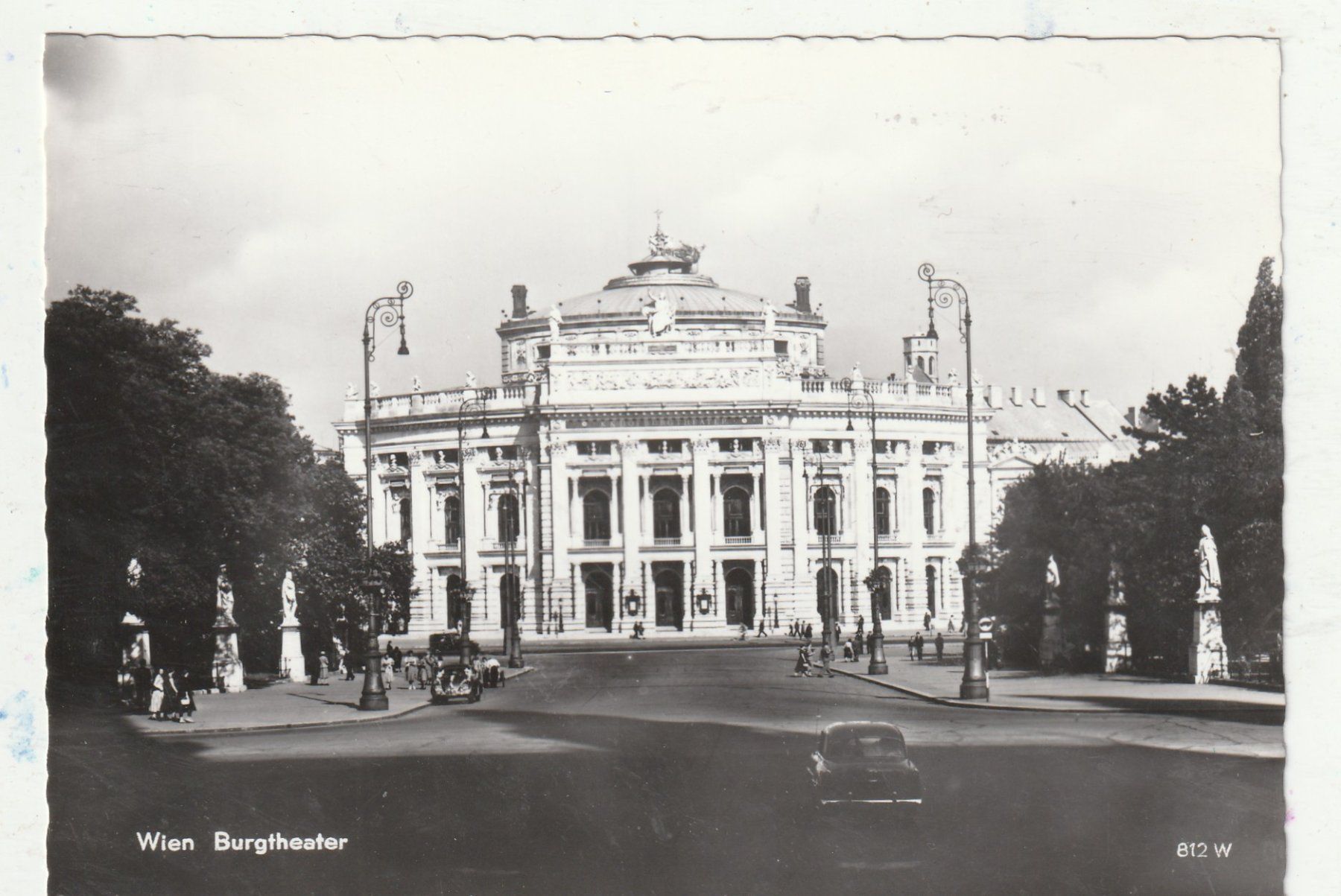 Cartoline postali: Wiener Burgtheater – Usato da Lumbrein venduto da made02