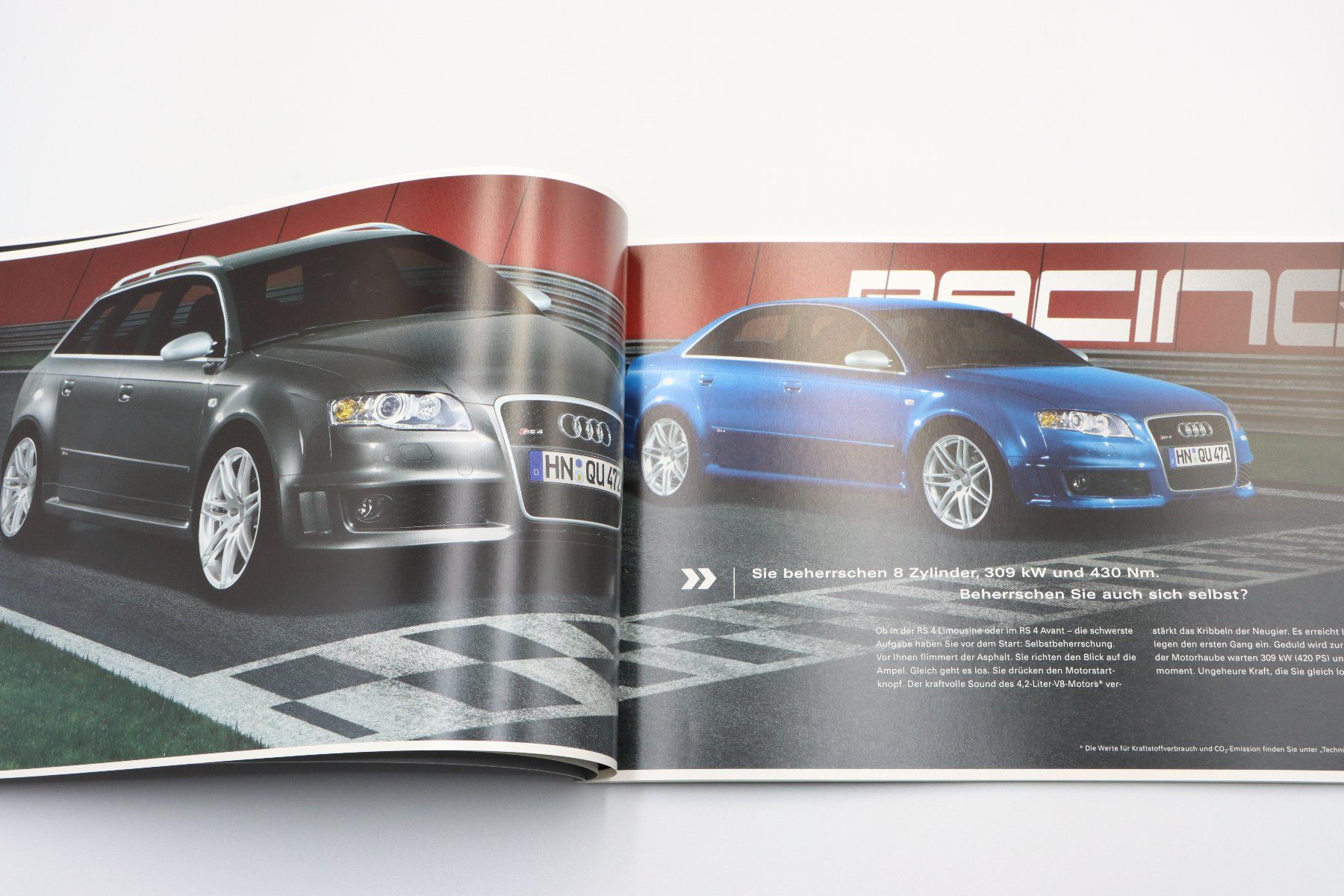 Audi Documenti: Audi RS4 Limousine & Avant 2006 Prospekt – Usato da Bühl b.Aarberg venduto da Collectorpassions 3