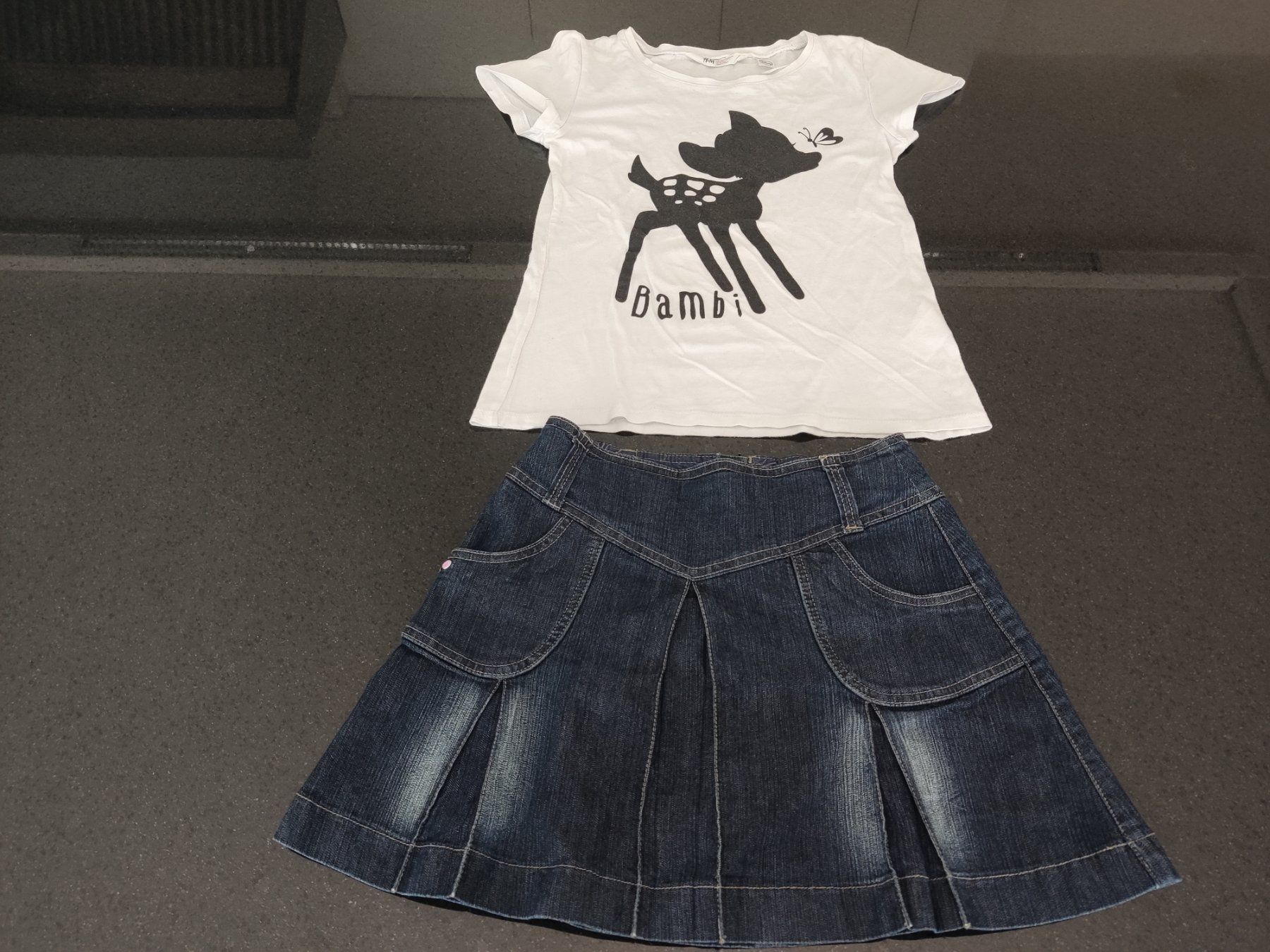 Lotti & Set di vestiti: Mädchen Sommer Rock und T-Shirt 152 – Usato da Kriens venduto da rinzmann
