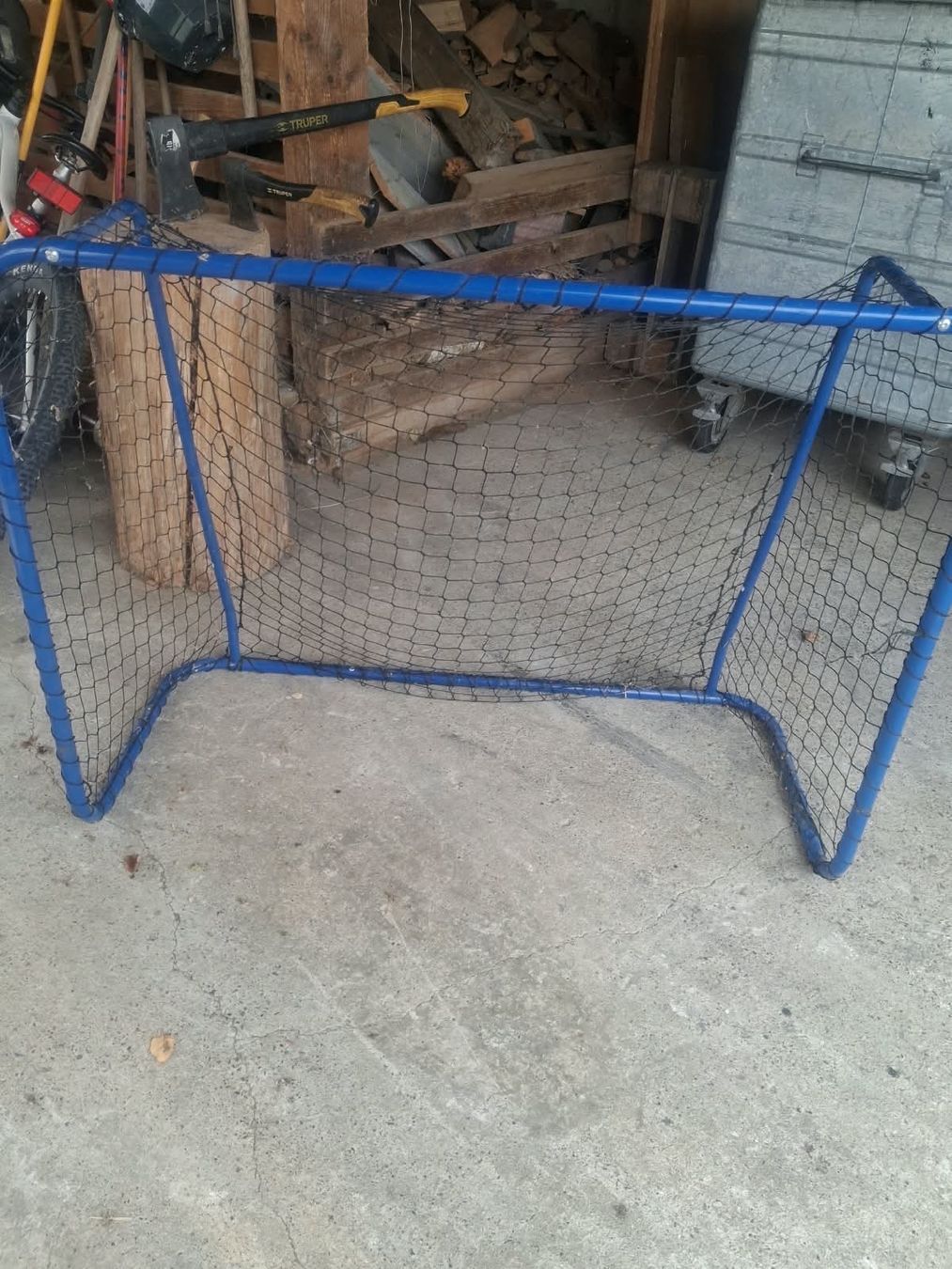 Buts de football & hockey: Unihockeytrainer – D'occasion à Buttisholz par YVOBI99