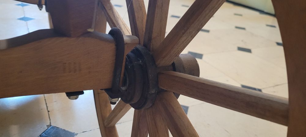 Jouets: chariot en bois de chêne – D'occasion à Genève par uneautresaison 3