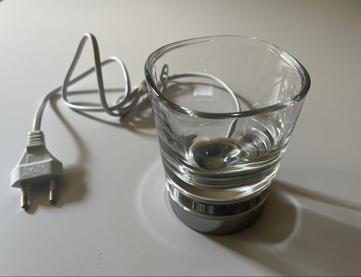 Philips Sonicare Zahnpflege: Philips Sonicare DiamondClean Ladestation mit Glas – Gebraucht aus Hinterkappelen von Ecki90