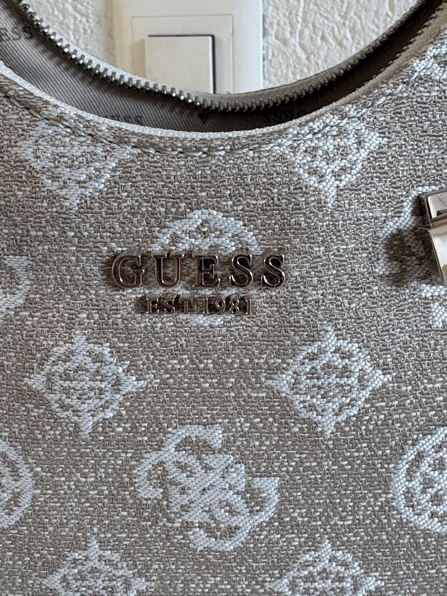 Guess Taschen: GUESS Handtasche  – Neu (gemäss Beschreibung) aus Itingen von emi_khc2 6