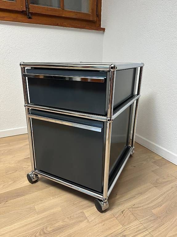 USM Korpus: Caisson USM Haller en Gris Anthracite // Ref. AY0454 – Gebraucht aus Ravoire von ARKY_s