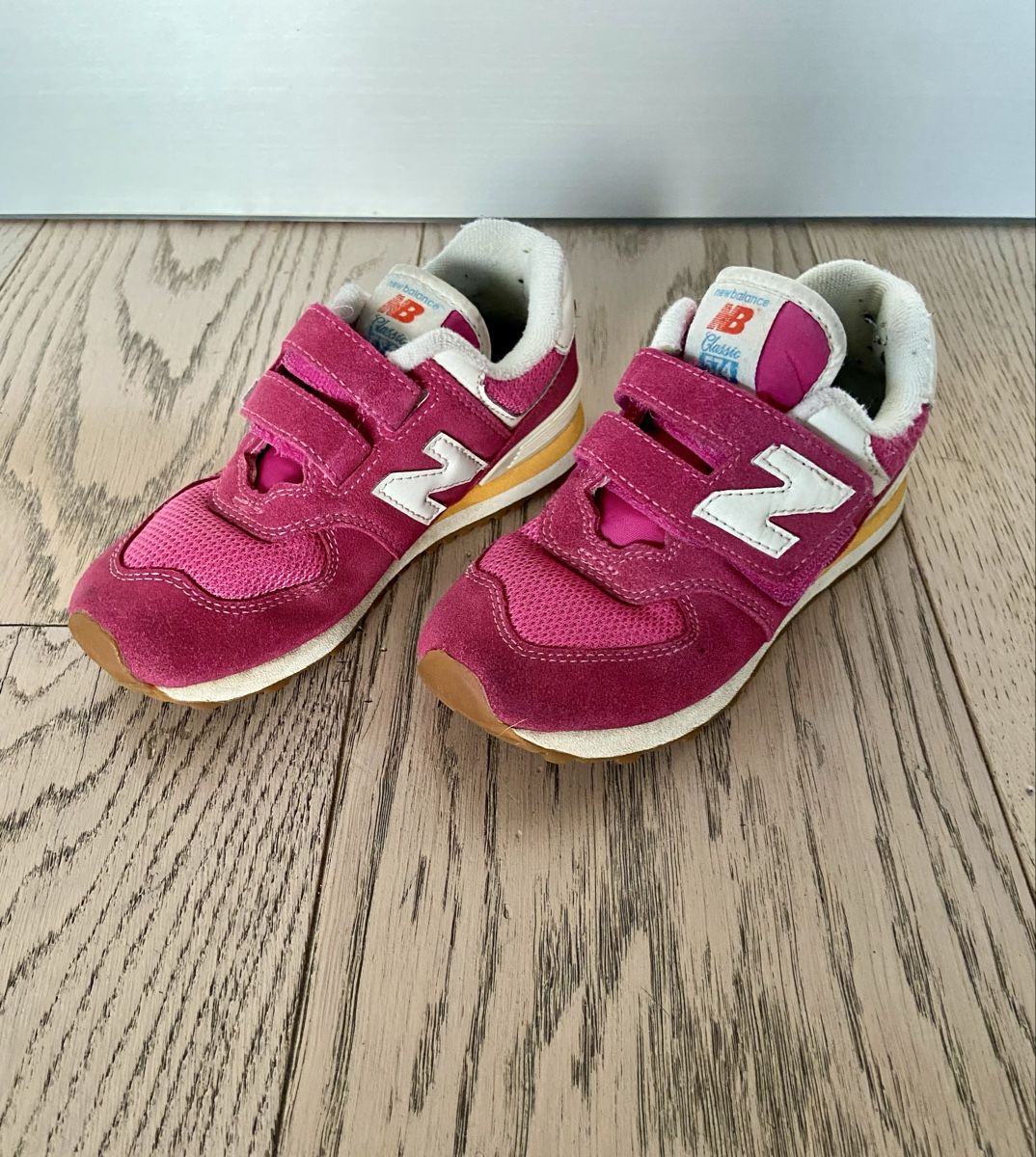 New Balance Scarpe per ragazzi: Sneaker New Balance 574 - 30 – Usato da Arbedo venduto da gregmccooper 1
