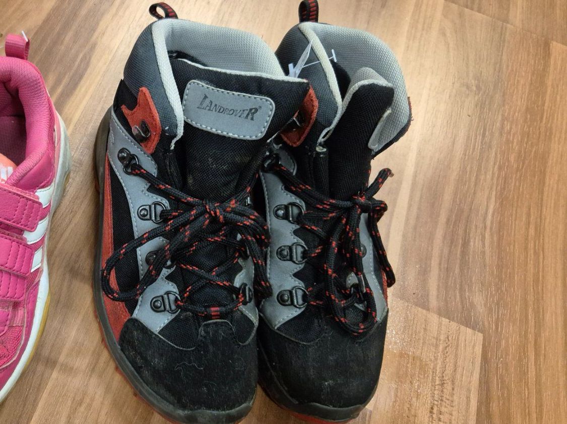 Chaussures garçon: landrover Wanderschuh gr 35 K26 – D'occasion à Schwarzenburg par Flamingo07
