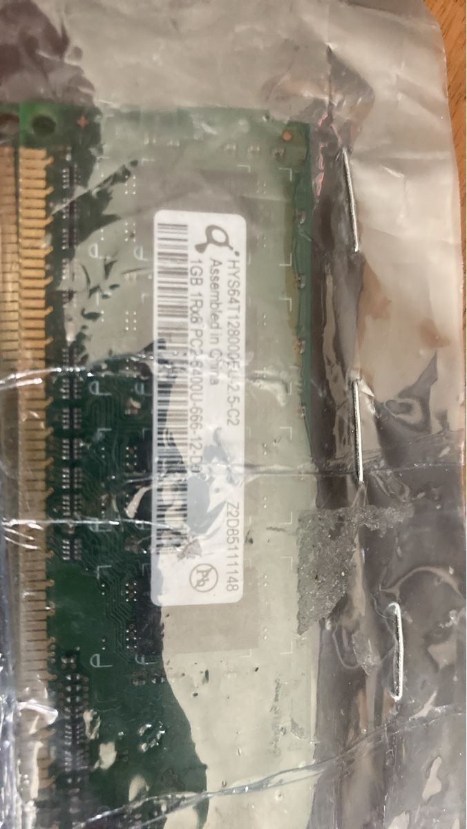 Memoria / RAM: 2x 1GB DDR2 RAM PC2-6400U – Usato da Dübendorf venduto da rappoport