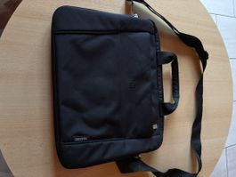 Dicota Laptop Tasche Umhängetasche - Top Zustand!